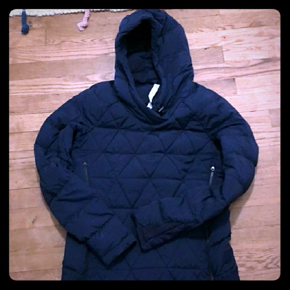 Lululemon down pullover